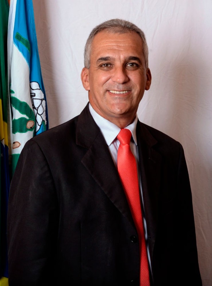 Luís Romeu Oliveira Mascarenhas - Prefeito de Capela do Alto Alegre/BA